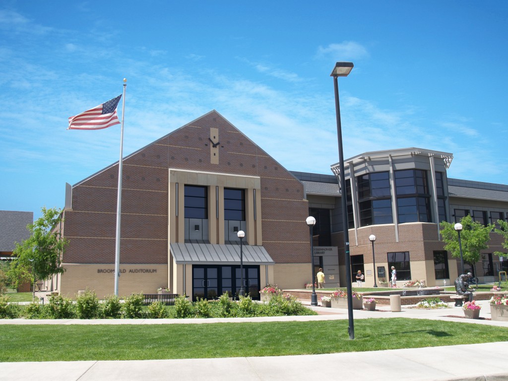 McDA Architecture | Broomfield Auditorium Entry Vestibule Addition